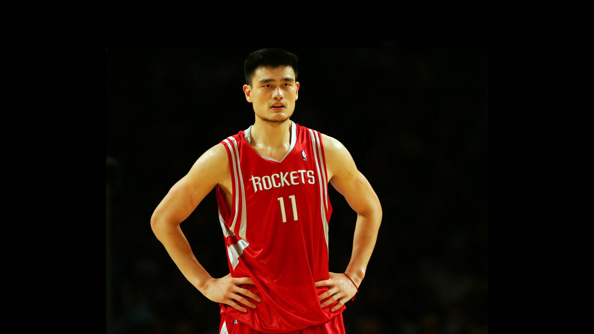 Rookie营收116.8亿,电竞商业化天花板如何被打破?